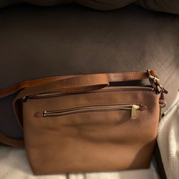 Fossil Crossbody - Picture 4 of 4